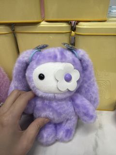 (Category: ) located in . Submitted by sharvelleee (Listing ID 1446446284, Image 1). Description: .