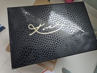 （分類：）位於 。 由 snkzstore 提交（商品編號 1446388865，圖片 1）。簡介： 。