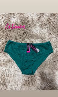 (Kategori: ) berada di . Dikirim oleh cleothriftstore (ID iklan 1446395335, Gambar 1). Deskripsi: .