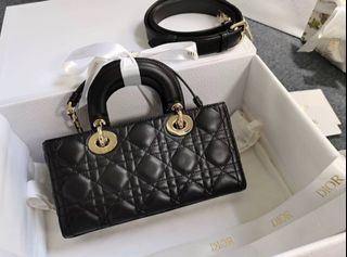 (Category: ) located in . Submitted by chicluxury (Listing ID 1446516264, Image 1). Description: .