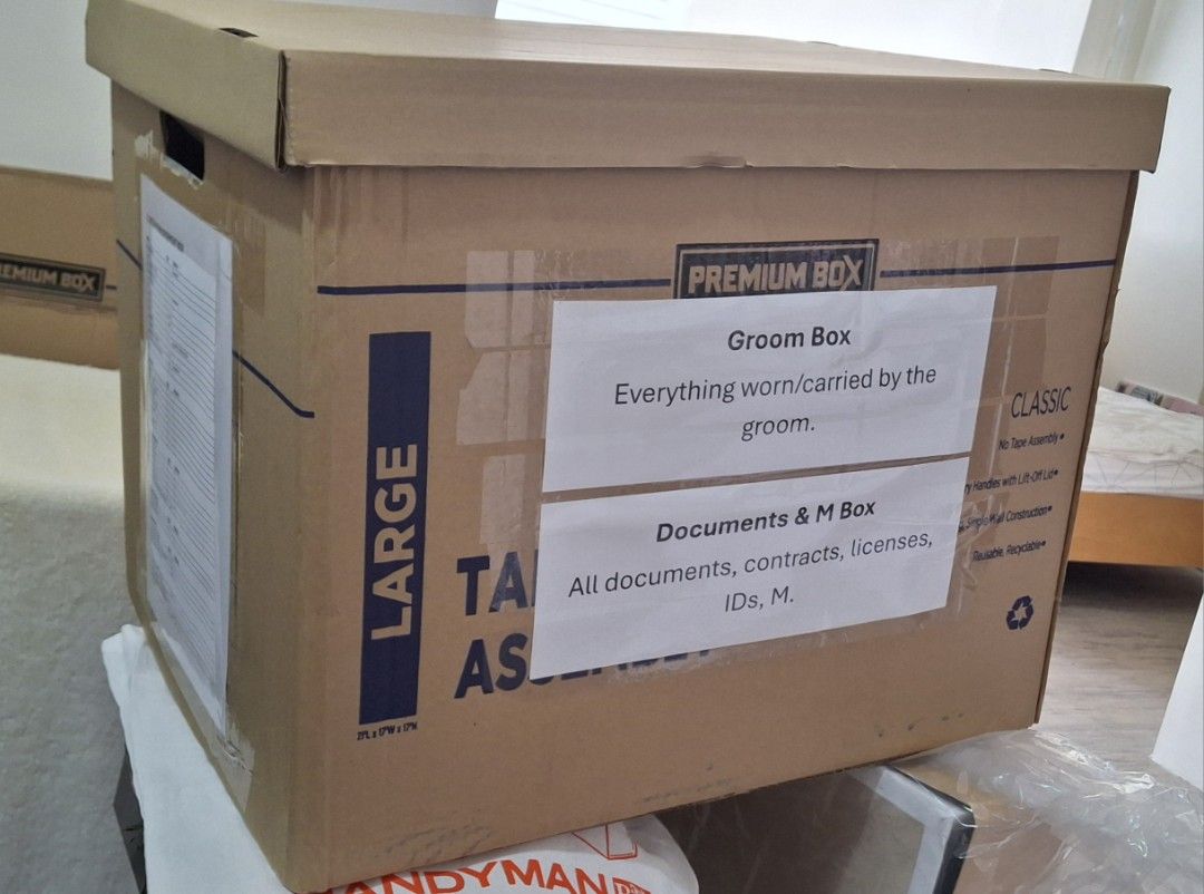 Large Cardboard Storage Box - Premium Box (Category: Storage Boxes & Baskets) located in Binan City. Submitted by ot3p0g1 (Listing ID 1446469185, Image 2). Description: - Large, sturdy cardboard storage box - Ideal for moving or long-term storage - Features convenient built-in handles - Premium quality for reliable use - Used only once during wedding - 4 units available (100 each or negotiable for take all) - Will give 1 free medium box if will g
