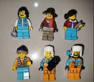 (Category: ) located in . Submitted by lego_man25 (Listing ID 1446518787, Image 1). Description: .
