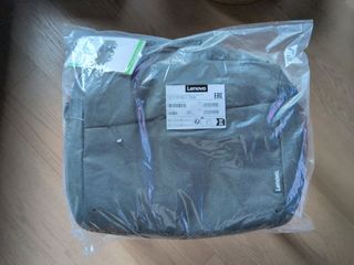 （分類：）位於 。 由 alvarpoon 提交（商品編號 1446354318，圖片 1）。簡介： 。