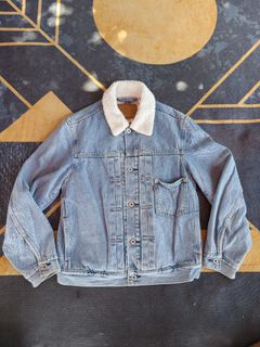 (Category: ) located in . Submitted by thrifter10 (Listing ID 1446390934, Image 1). Description: .