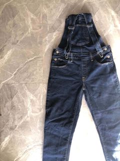 (Category: ) located in . Submitted by find.gems (Listing ID 1446444173, Image 1). Description: .