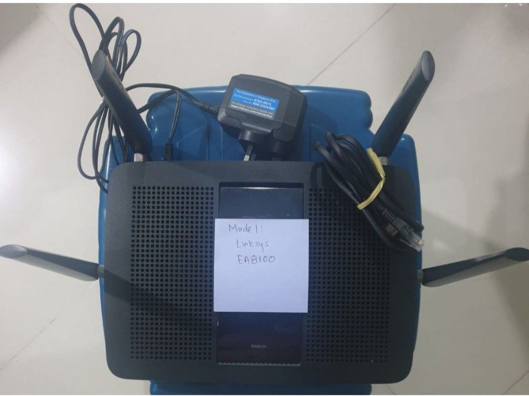 Linksys EA8100 Router
