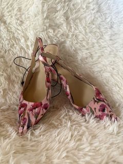 (Category: ) located in . Submitted by brandsforless88 (Listing ID 1446368801, Image 1). Description: .