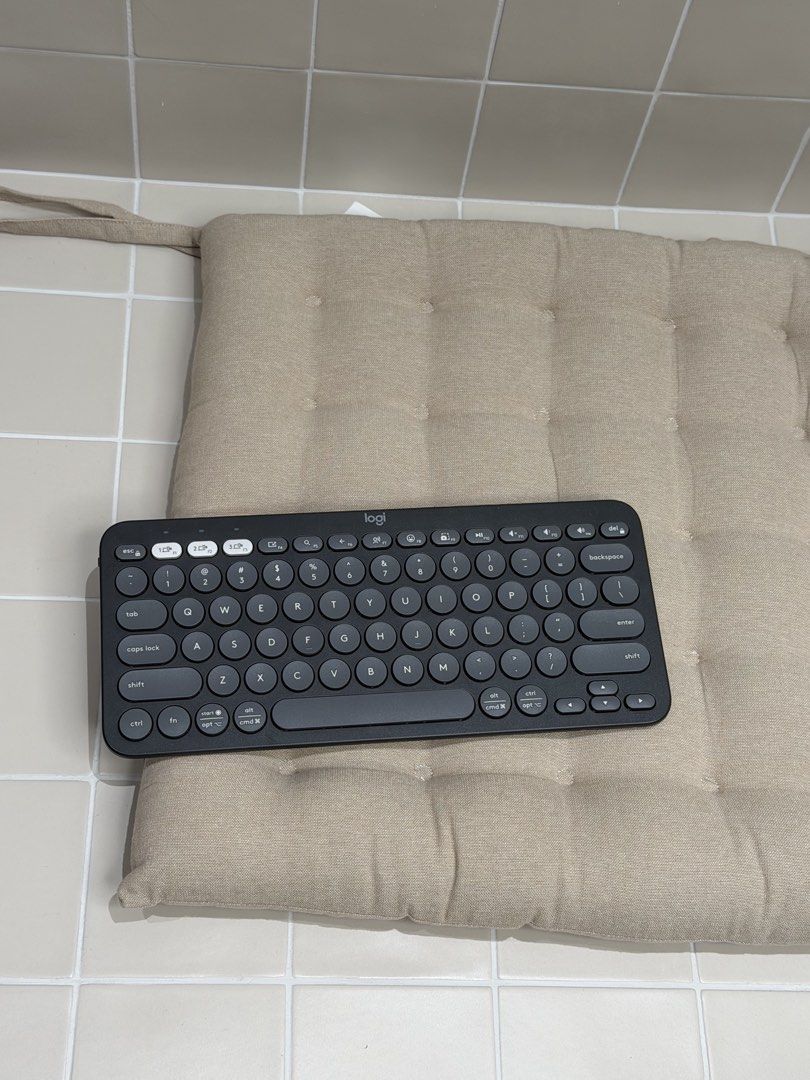 Logitech K380 Bluetooth Keyboard494884712014817280