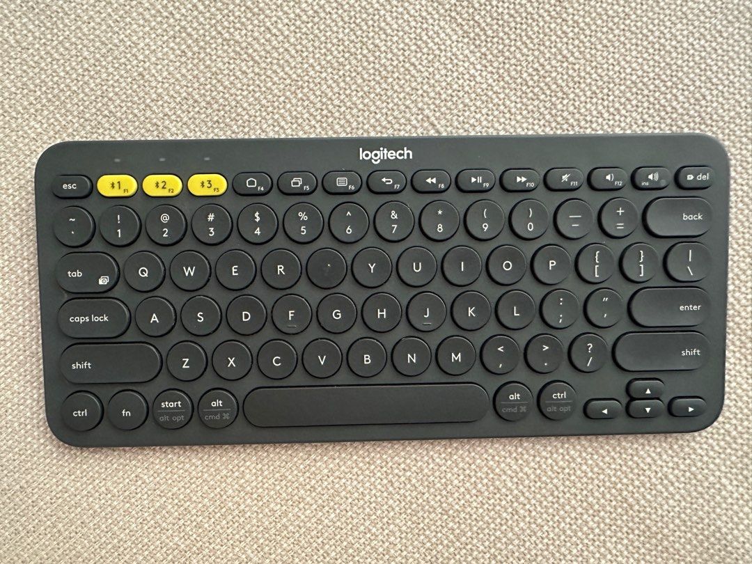 Logitech keyboard494498617471815681
