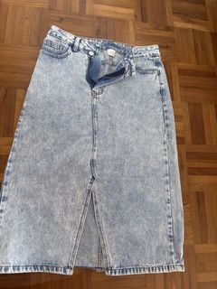 (Category: ) located in . Submitted by cz1989sthrift (Listing ID 1446417025, Image 1). Description: .