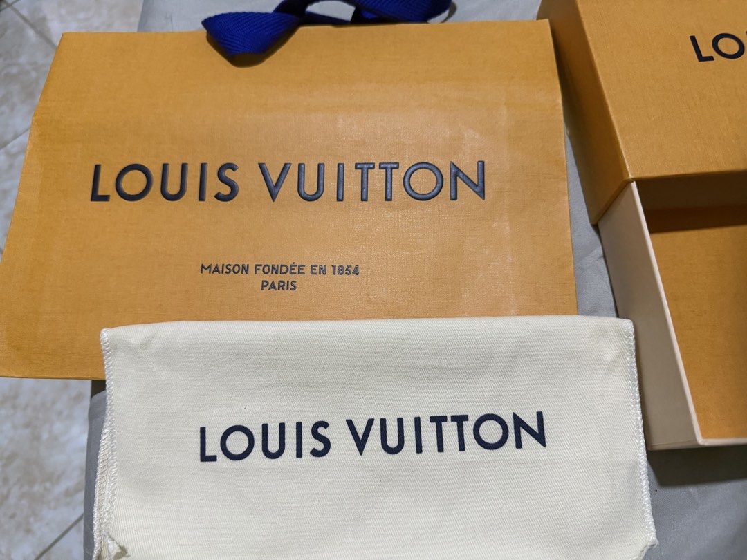 Authentic Louis Vuitton Damier Ebene Canvas Zippy Wallet (Category: Luxury Bags & Wallets) located in Cavite. Submitted by mcbfave (Listing ID 1446488647, Image 3). Description: - Authentic Louis Vuitton Clemence Wallet - Damier Ebene Canvas - Includes Original Box, Dust Bag, and Shopping Bag - Secure Zipper Closure - Ample Interior Space for Cards and Cash - Ideal for Everyday Use.