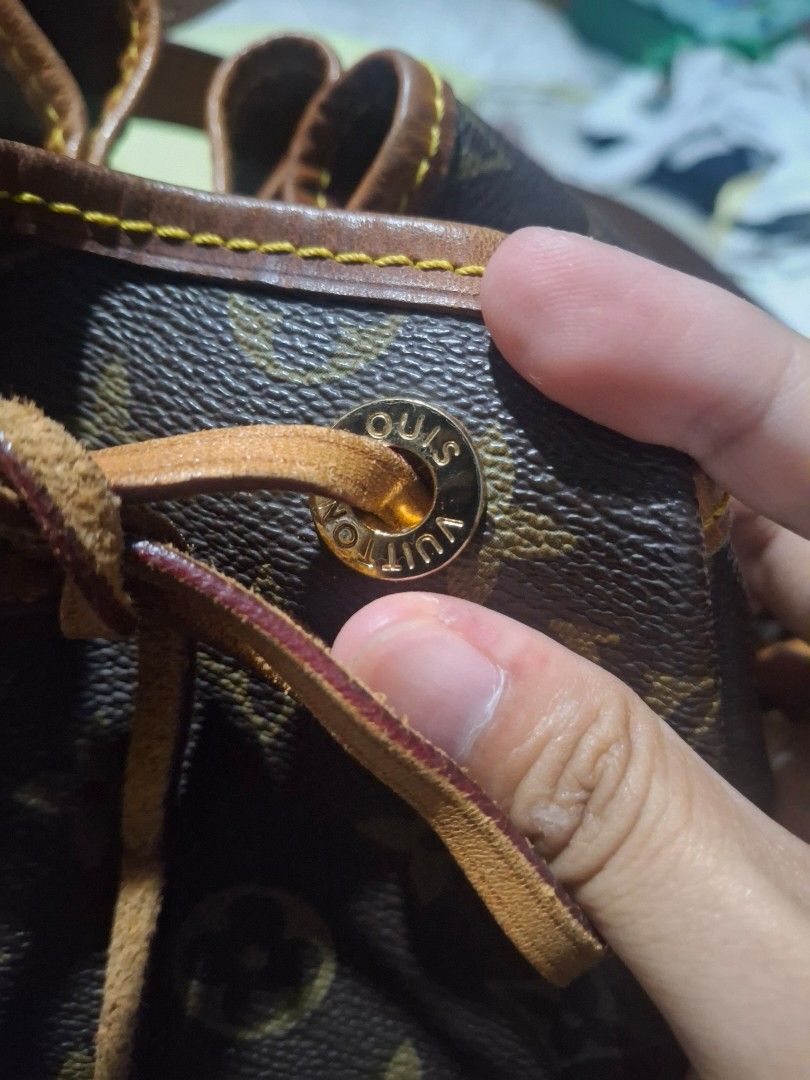 10:10 SALE Louis Vuitton Noe GM (Category: Luxury Bags & Wallets) located in Lipa City. Submitted by kathethings (Listing ID 1446403476, Image 3). Description: Authenticity not Guaranteed No Refund , No Exchange Buy at you own Risk Japan Pre-owned - Classic Louis Vuitton bucket bag - Monogram canvas with leather trim and straps - Secure drawstring closure - Shows some signs of wear on leather and canvas - Interior is clean - Timeless and iconic p