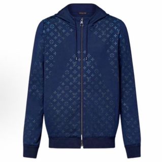 (Category: ) located in . Submitted by luxfashionz (Listing ID 1446433781, Image 1). Description: .