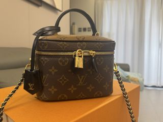 （分類：）位於 。 由 ch_bbg 提交（商品編號 1446393223，圖片 1）。簡介： 。