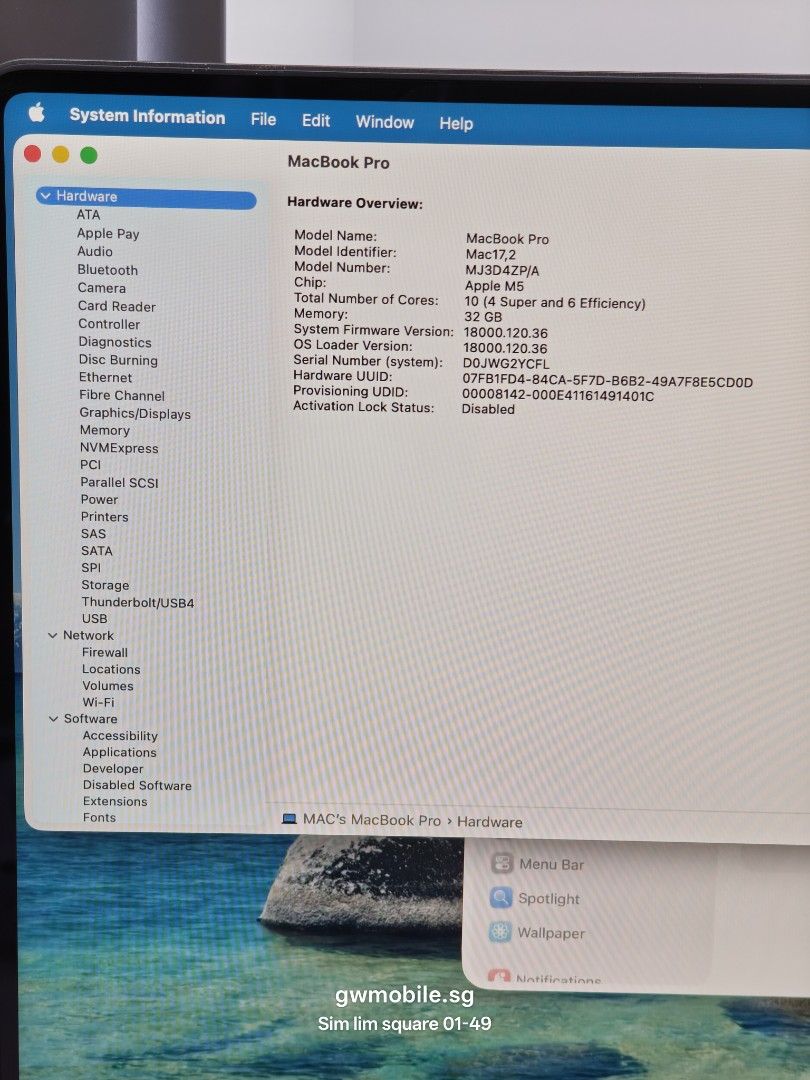 MacBook Pro M5 32/1TB 14 inch 55870494749898737592322
