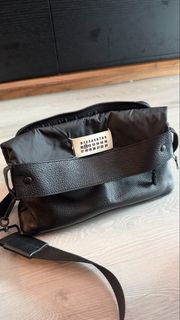 （分類：）位於 。 由 beautyyvibess 提交（商品編號 1446431809，圖片 1）。簡介： 。
