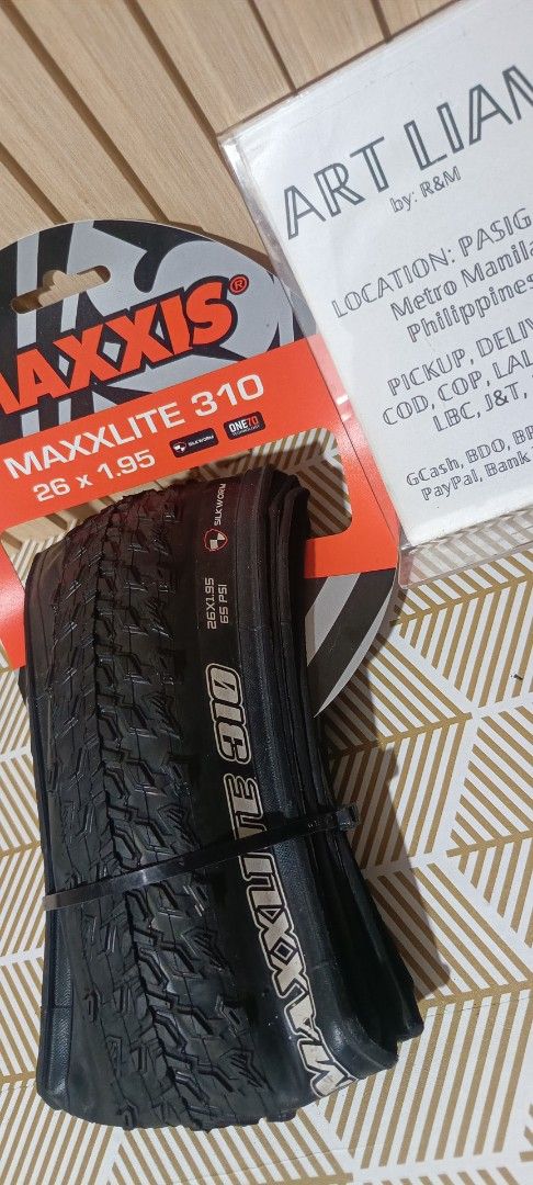 Maxxis MaxxLite 310 Bicycle Tire 26 x 1.95 (Category: Bicycles) located in Pasig City. Submitted by artliam888 (Listing ID 1446482221, Image 3). Description: - Maxxis MaxxLite 310 Tire - Size: 26 x 1.95 BRANDNEW never been used . PRICE: 850 pesos only . ✅ SAME DAY DELIVERY LALAMOVE ✅ PAY NOW GET NOW . Pickup Location: Manggahan, Pasig City. Philippines . 💴💶💵 Payment via Bank, Gcash, BDO, Unionbank, BPI, WesternUnion, PayPal . 📦🛵🚛 Lalamove /