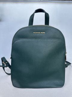 (Category: ) located in . Submitted by classywardrobemanila (Listing ID 1446442762, Image 1). Description: .