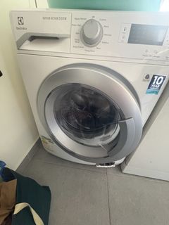 (Category: ) located in . Submitted by manny311 (Listing ID 1446347380, Image 1). Description: .
