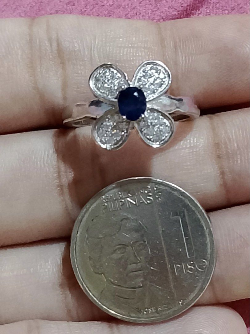 Natural Blue Sapphire Stone Ring S925 (Category: Announcements) located in Caloocan City. Submitted by levres_good_collection07 (Listing ID 1446365417, Image 3). Description: Natural Sapphire Stone Flower-Shaped Ring Sterling Silver Setting Hallmark: S925 Adjustable size Box Included.