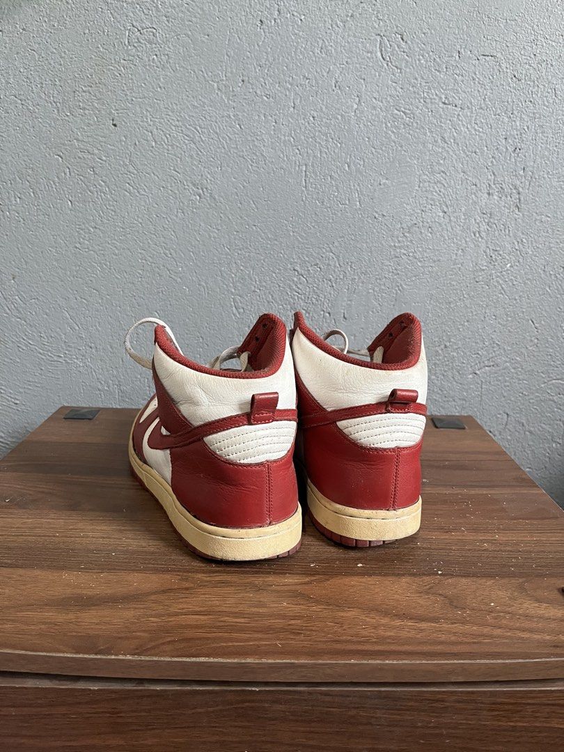 Nike Dunk High Red 2016 (Category: Sneakers) located in Dumaguete. Submitted by junardaranas (Listing ID 1446490994, Image 3). Description: 8.5/10 condition (wearable) Year 2016 Size 7.5 US no box Sole sep, paint chip, minor issues price is negotiable.