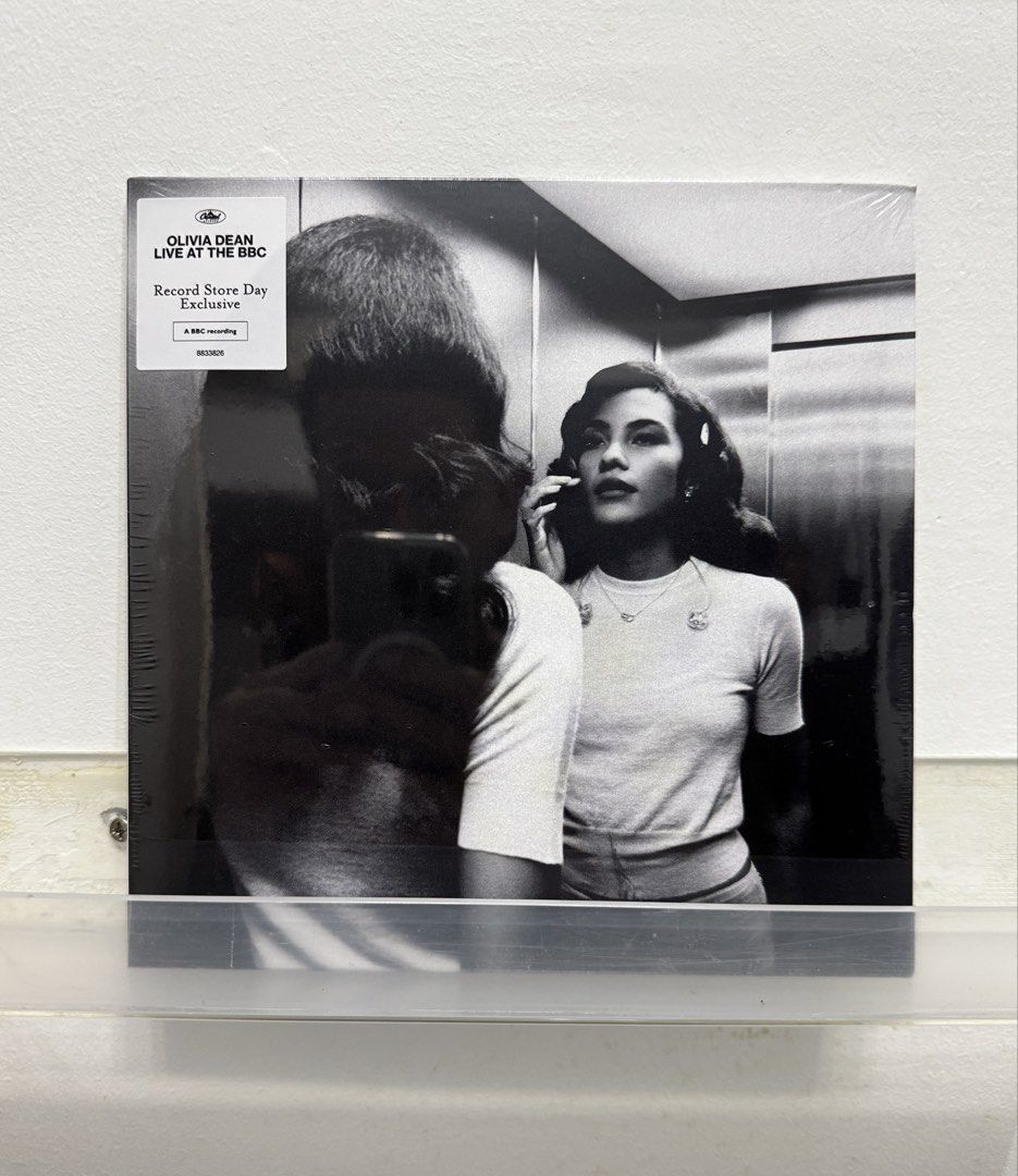 Olivia Dean - Live at the BBC Record Store Day Exclusive Vinyl (Category: Vinyls) located in Kuala Lumpur. Submitted by m.daniel92 (Listing ID 1446486673, Image 1). Description: - Record Store Day Exclusive Vinyl - Artist: Olivia Dean - Title: Live at the BBC - Features: 'You've Got A Friend', 'Cool About It' - Pressed in France - Perfect for vinyl collectors.
