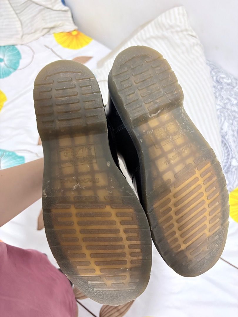 Original Dr. Martens Boots (Category: Everything Else Others) located in Caloocan City. Submitted by chokobutter (Listing ID 1446455121, Image 3). Description: .