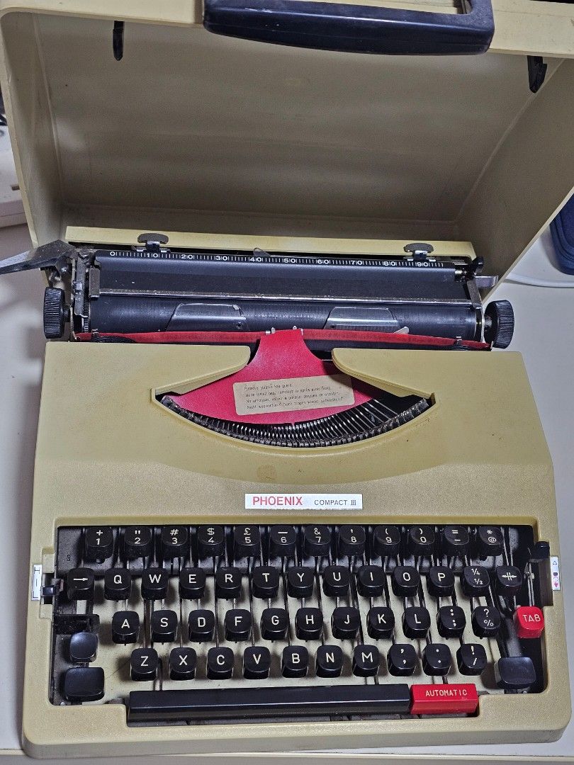 Phoenix Compact 8 Typewriter494649308821606402