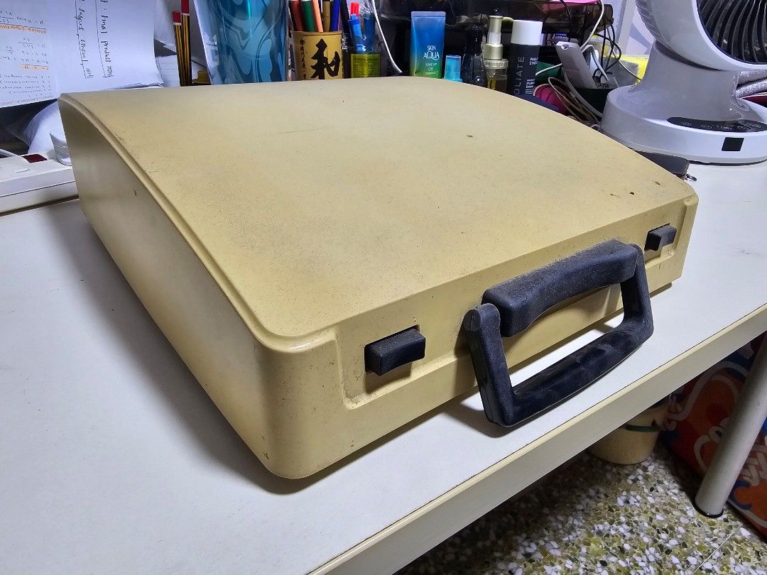 Phoenix Compact 8 Typewriter494649308821606404