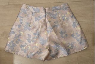 (Category: ) located in . Submitted by cheekons (Listing ID 1446512846, Image 1). Description: .