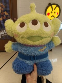 (Category: ) located in . Submitted by peixuan1997 (Listing ID 1446389035, Image 1). Description: .
