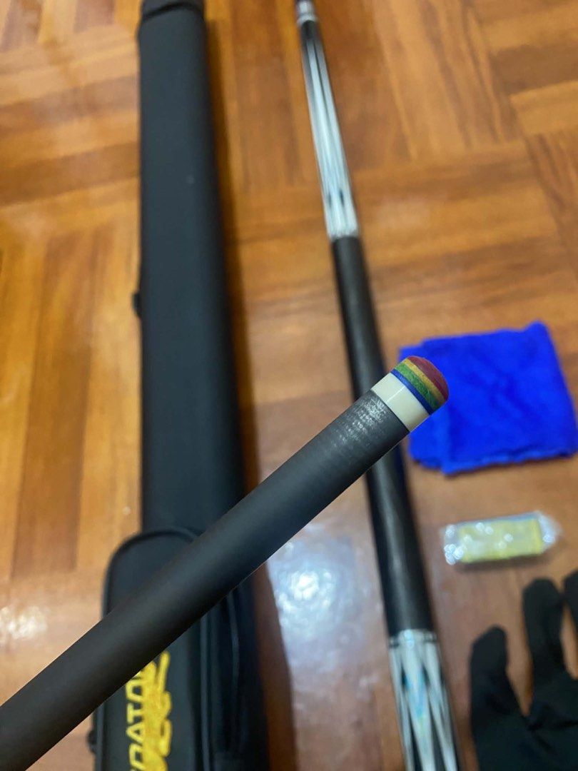 Predator Pool Cue with Case and Accessories (Category: Billiards and Bowling) located in Paranaque City. Submitted by andreirret68293 (Listing ID 1446532083, Image 3). Description: PEARL EMPIRE CUE FULL CARBON -Conical Taper -Pearl empire butt -lizard skin grip -mezz ferulle -Rainbow tip -19OZ INCLUSIONS HARD CASE,TISA,GLOVES,TOWEL.