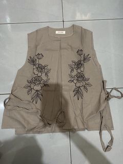 (Kategori: ) berada di . Dikirim oleh choco.pieeeee_ (ID iklan 1446434646, Gambar 1). Deskripsi: .