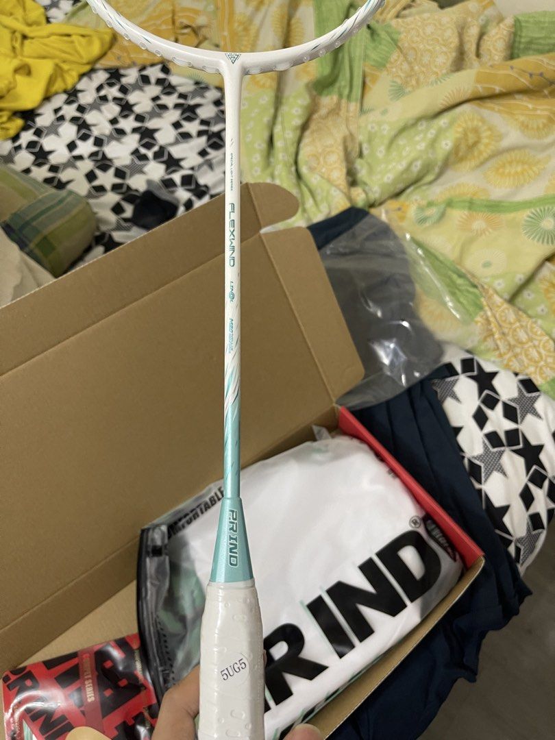 Prind Flexwind Racket Set (Category: Racket & Ball Sports) located in Kuala Lumpur. Submitted by jayphuah3308015 (Listing ID 1446402855, Image 3). Description: Bought mystery box but racket not suitable for me and already have another one before Everything included Kepong area.