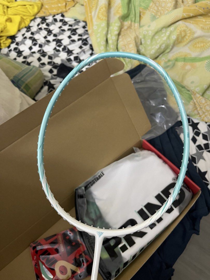 Prind Flexwind Racket Set (Category: Racket & Ball Sports) located in Kuala Lumpur. Submitted by jayphuah3308015 (Listing ID 1446402855, Image 2). Description: Bought mystery box but racket not suitable for me and already have another one before Everything included Kepong area.