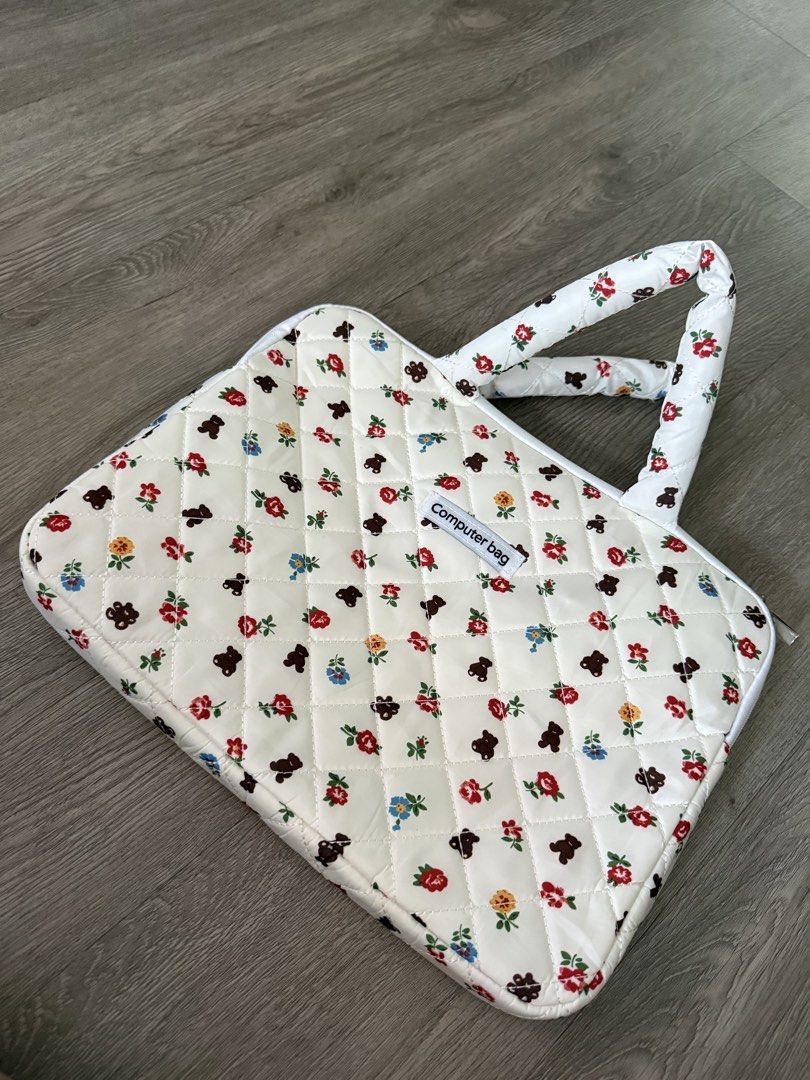 Quilted Floral Computer Bag with Handles494766530715330560