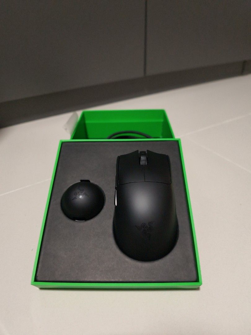 Razer Viper V4 Pro495117216514713601