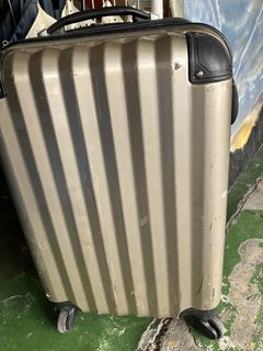 (Category: ) located in . Submitted by jnwsurplus (Listing ID 1446399203, Image 1). Description: .