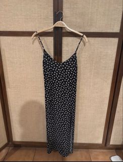(Category: ) located in . Submitted by closetsalewp (Listing ID 1446434634, Image 1). Description: .