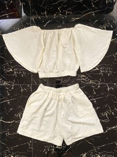 (Category: ) located in . Submitted by felizepreloved (Listing ID 1446397294, Image 1). Description: .