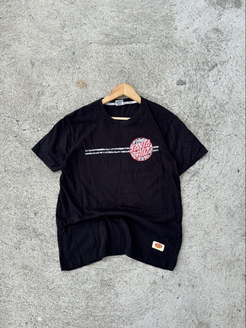 Santa Cruz Skateboard Tee (Category: Tshirts & Polo Shirts ) located in San Jose. Submitted by jerown (Listing ID 1445743618, Image 2). Description: •L26 x W19 •COLOR RATE 9.5/10 •GOOD CONDITION •MINIMAL HAIRLINE CRACK .