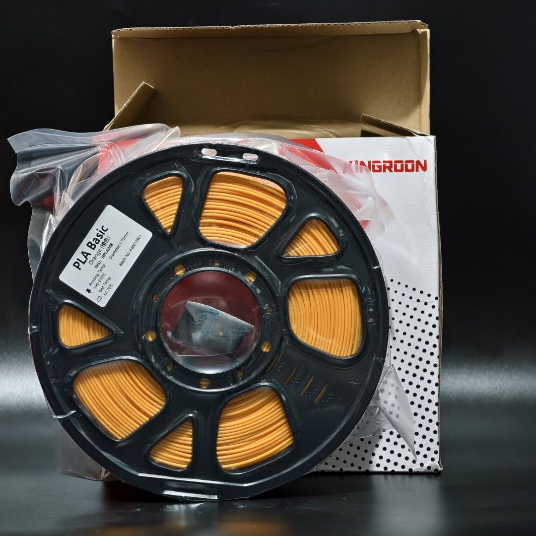 [SEALED] KINGROON PLA Basic Orange 3D Filament (Category: Looking For) located in Imus. Submitted by dracox_21 (Listing ID 1446394997, Image 1). Description: sealed.
