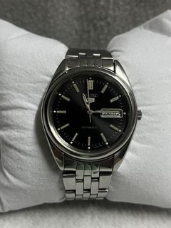 (Category: ) located in . Submitted by classictimepieces (Listing ID 1446379520, Image 1). Description: .