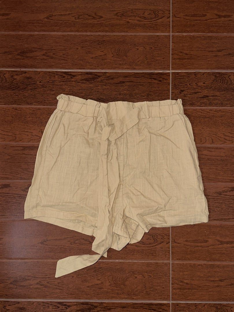 SHEIN Linen Waist Shorts (Category: Shorts) located in Quezon City. Submitted by jannaht (Listing ID 1446401463, Image 1). Description: PM if interested .