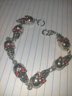 (Category: ) located in . Submitted by geefashion143 (Listing ID 1446360163, Image 1). Description: .
