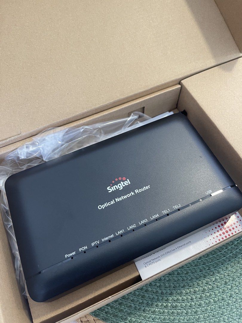 Singtel XGS Optical Network Unit with Wifi Router494498606597416962
