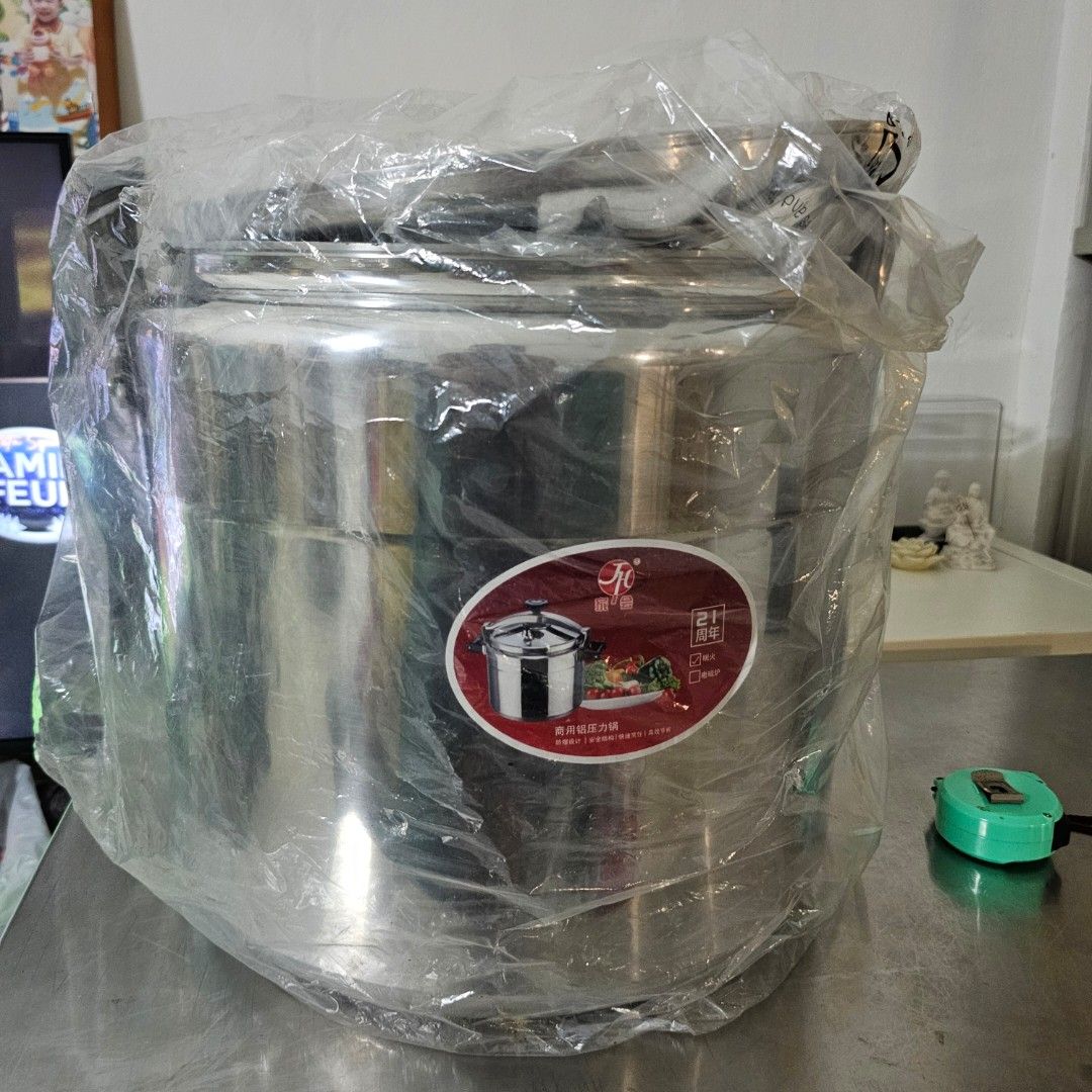 Stainless Steel Pressure Cooker494830168489349120