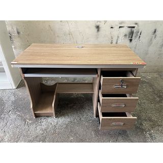 (Category: ) located in . Submitted by 38_home_factor_ms.ni (Listing ID 1446449713, Image 1). Description: .
