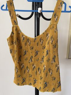 (Category: ) located in . Submitted by busywardrobe (Listing ID 1446385340, Image 1). Description: .