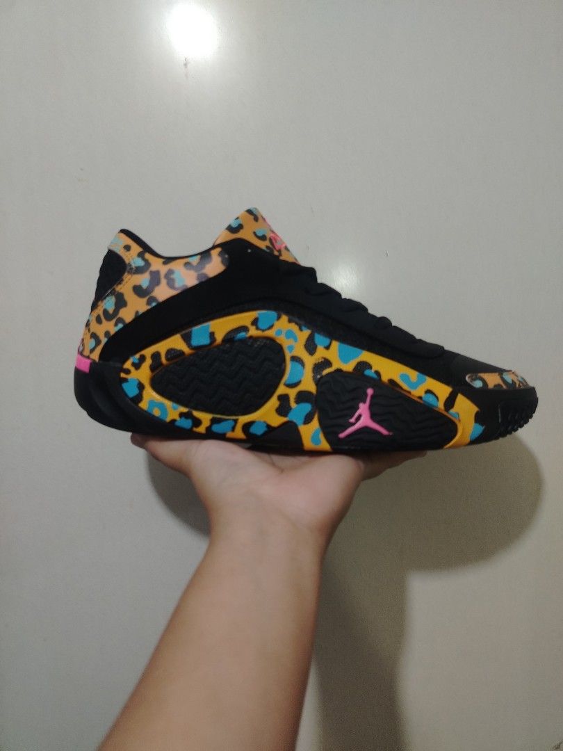TATUM BASKETBALL SHOES (Category: Sneakers) located in Manila. Submitted by fashionshoev3 (Listing ID 1446488812, Image 1). Description: 🏀 Performance Basketball Shoes 🏀 Bold leopard print design | Black base with pink & aqua accents Built for play and everyday street style 📏 Size: Men US 9.5 | EUR 43 💰 Price: ₱1199.00 + Shipping fee 📦 Status: ONHAND | Ready to Ship / Deliver / Pick-up 🚚 Delivery: Lalamove ✈️ Shipping: Flash Express / J&T E